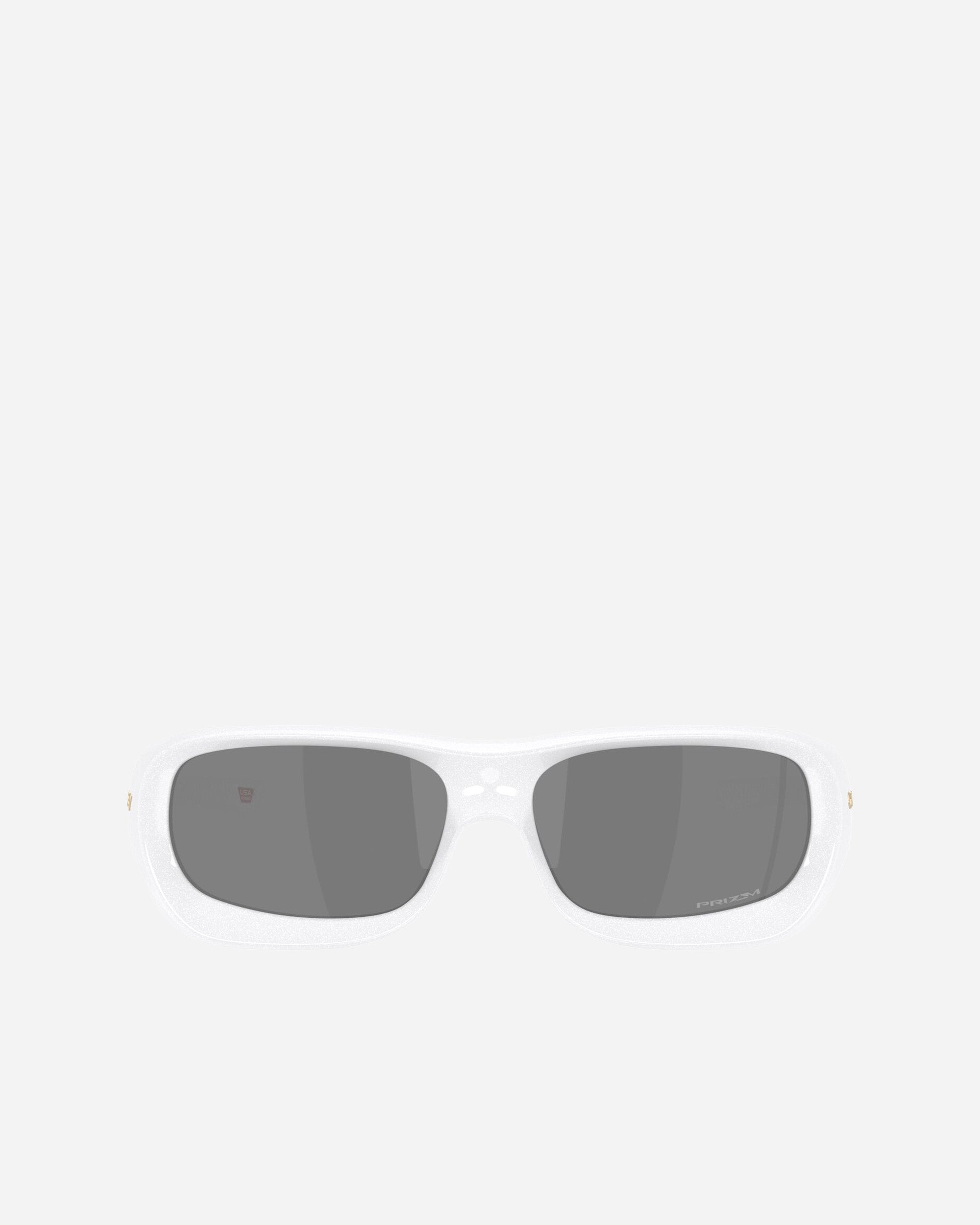 Oakley De Soto Pearl White w/ Prizm Black 0OO9494-94940259