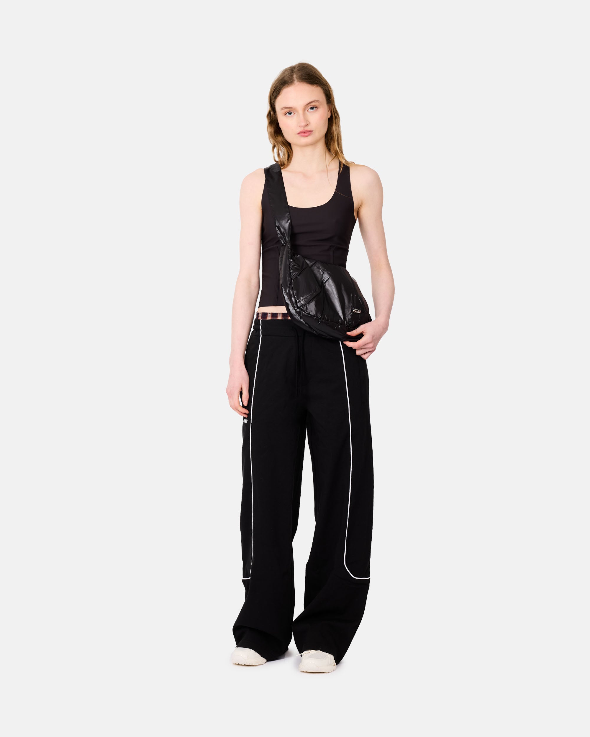 ALIS Yago Tony Fit Track Pants Black / Black 103-26