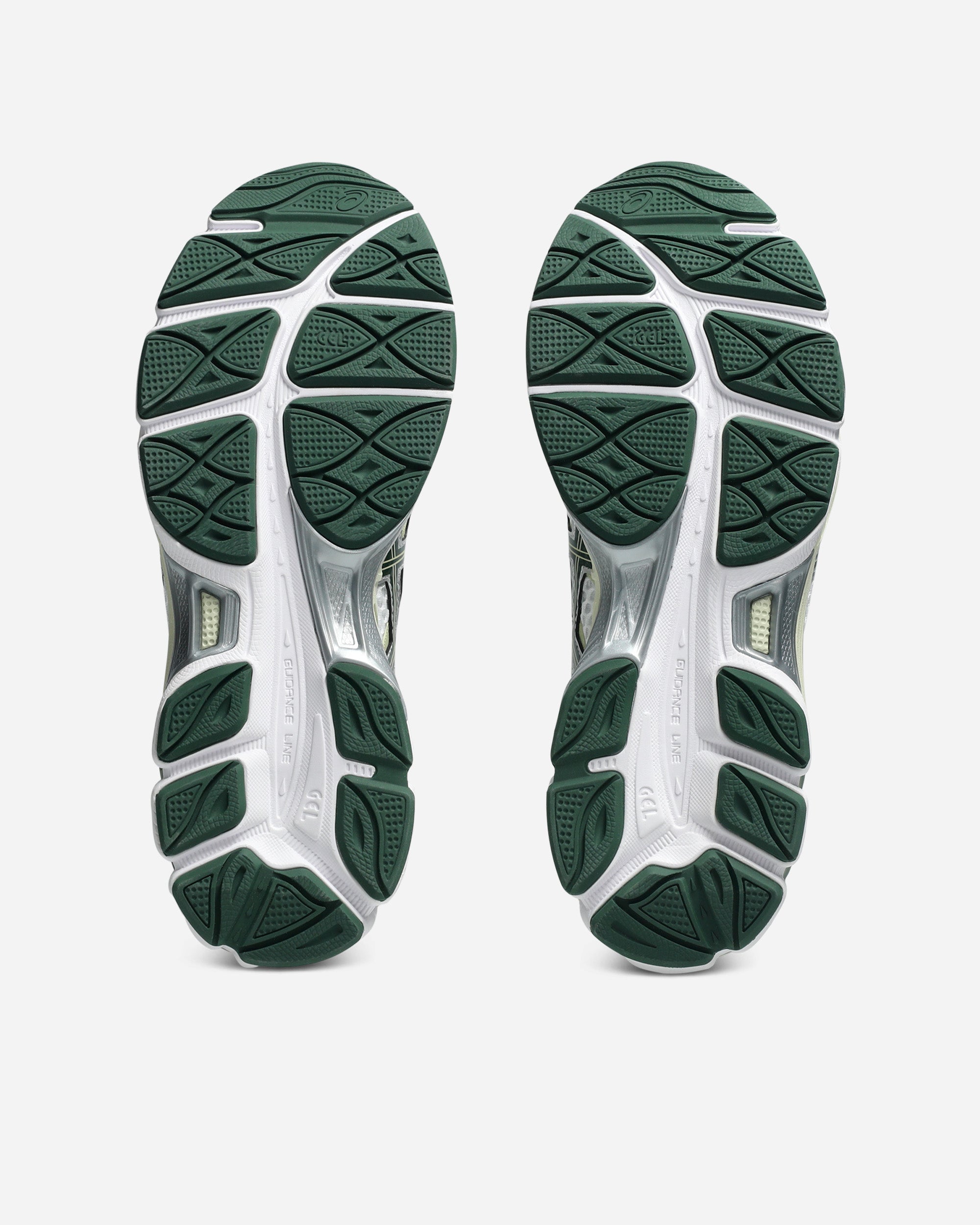 ASICS SportStyle GEL-Cumulus 16 WHITE/FOREST NIGHT 1203A733-105