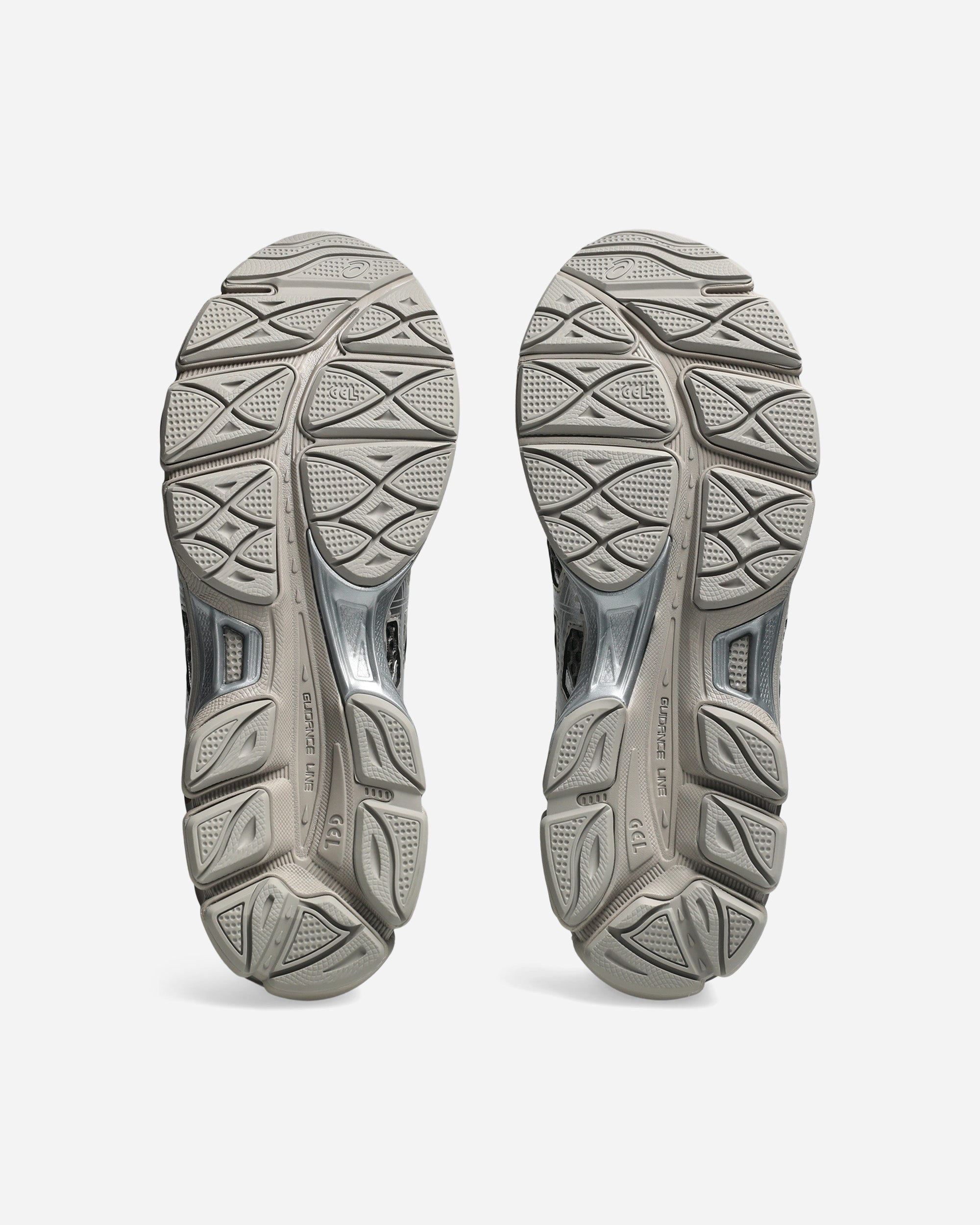 ASICS SportStyle GEL-Cumulus 16 COCOA POWDER/PURE SILVER 1203A733-201