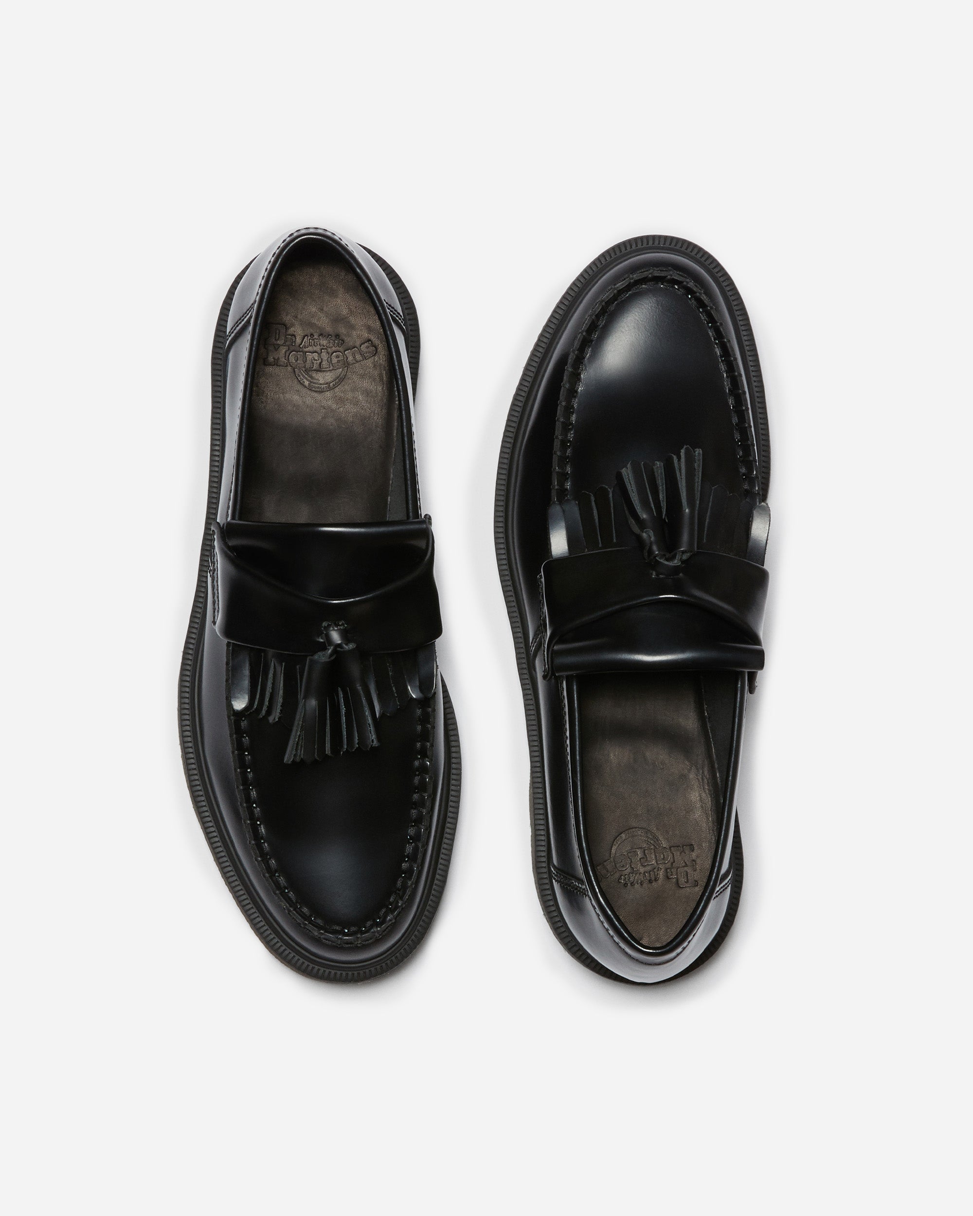 Dr. Martens Adrian Black Polished Smooth 14573001