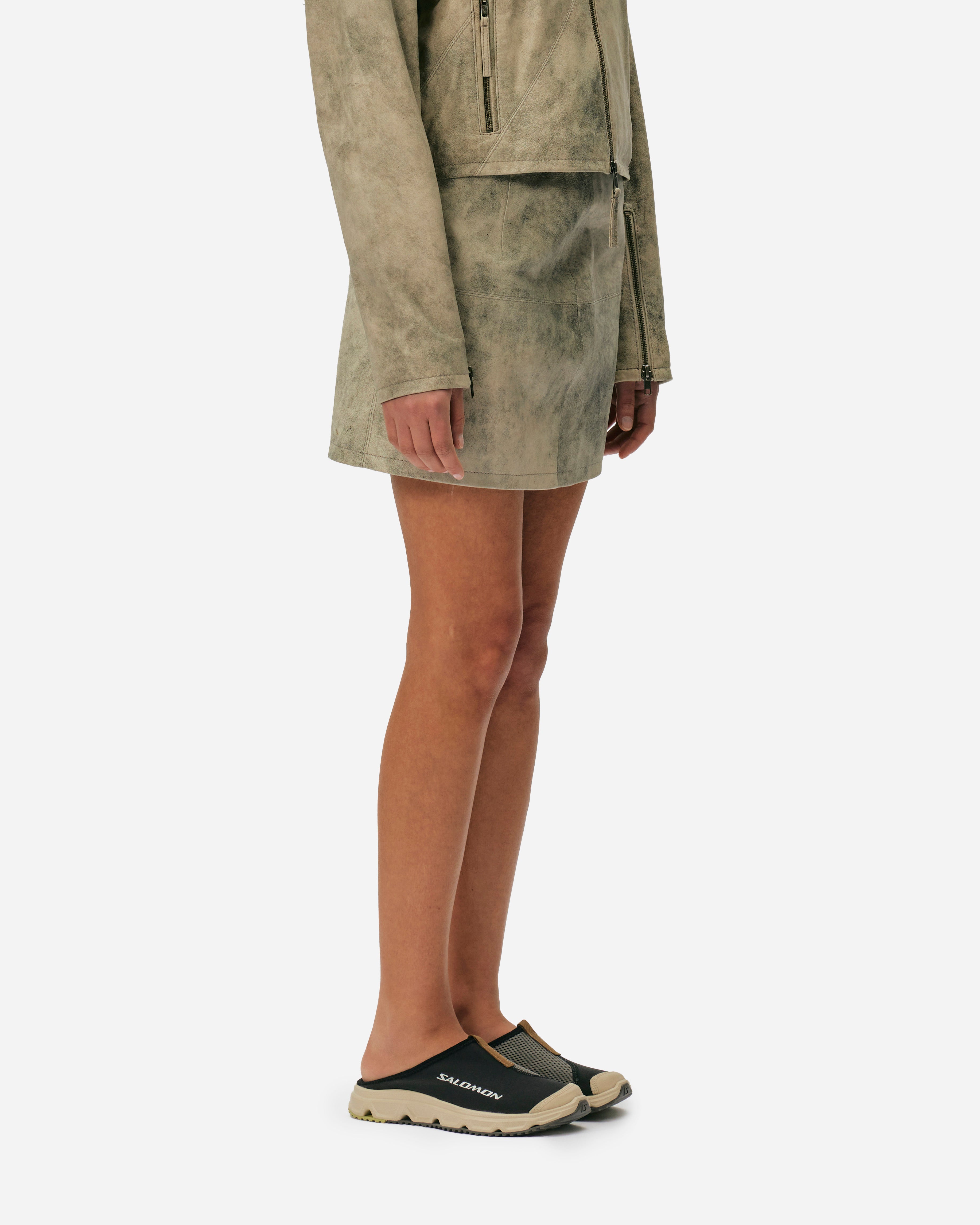 Oval Square Beat Leather Skirt Grey Stone 20700-7006