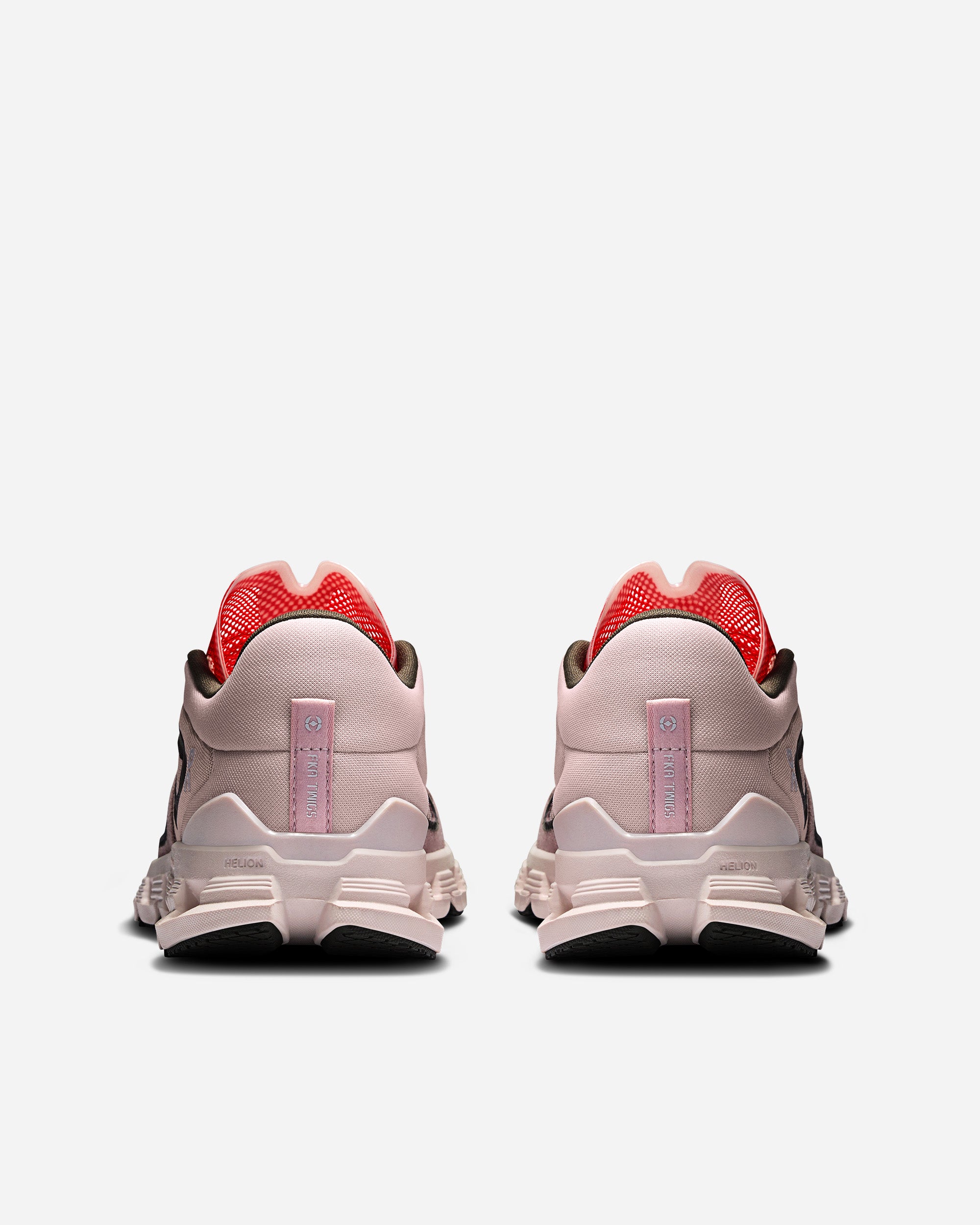 On On x FKA Cloud Lily 3WF10700710