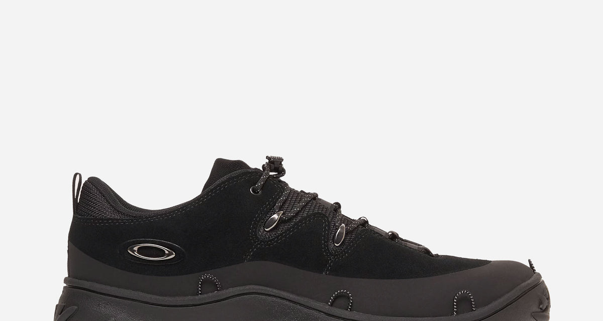 Oakley Meridian Low Ext Blackout FOF100682-02E