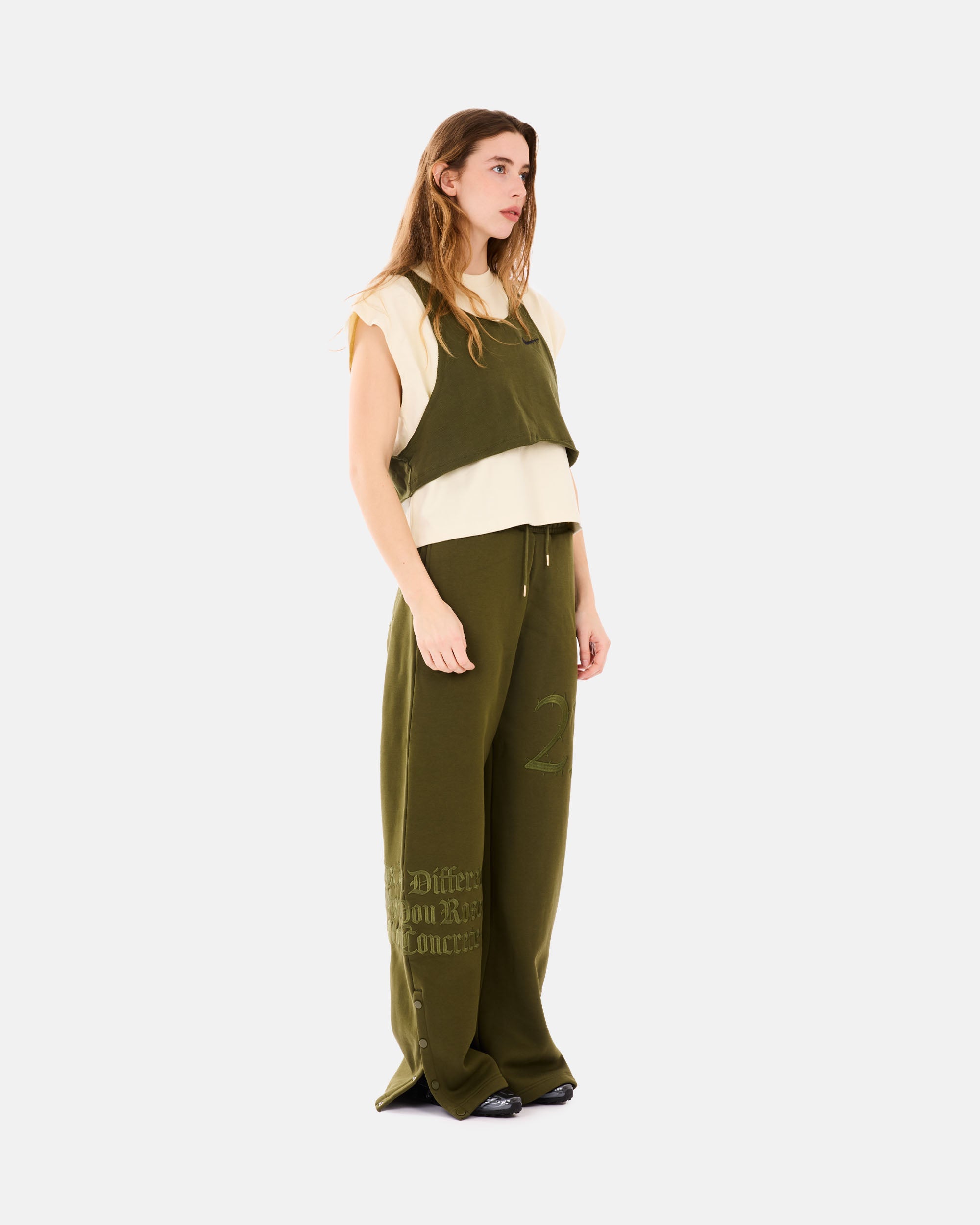 Jordan Brand Jordan Brand x Teyana Taylor Fleece Pant ROUGH GREEN IQ3844-326