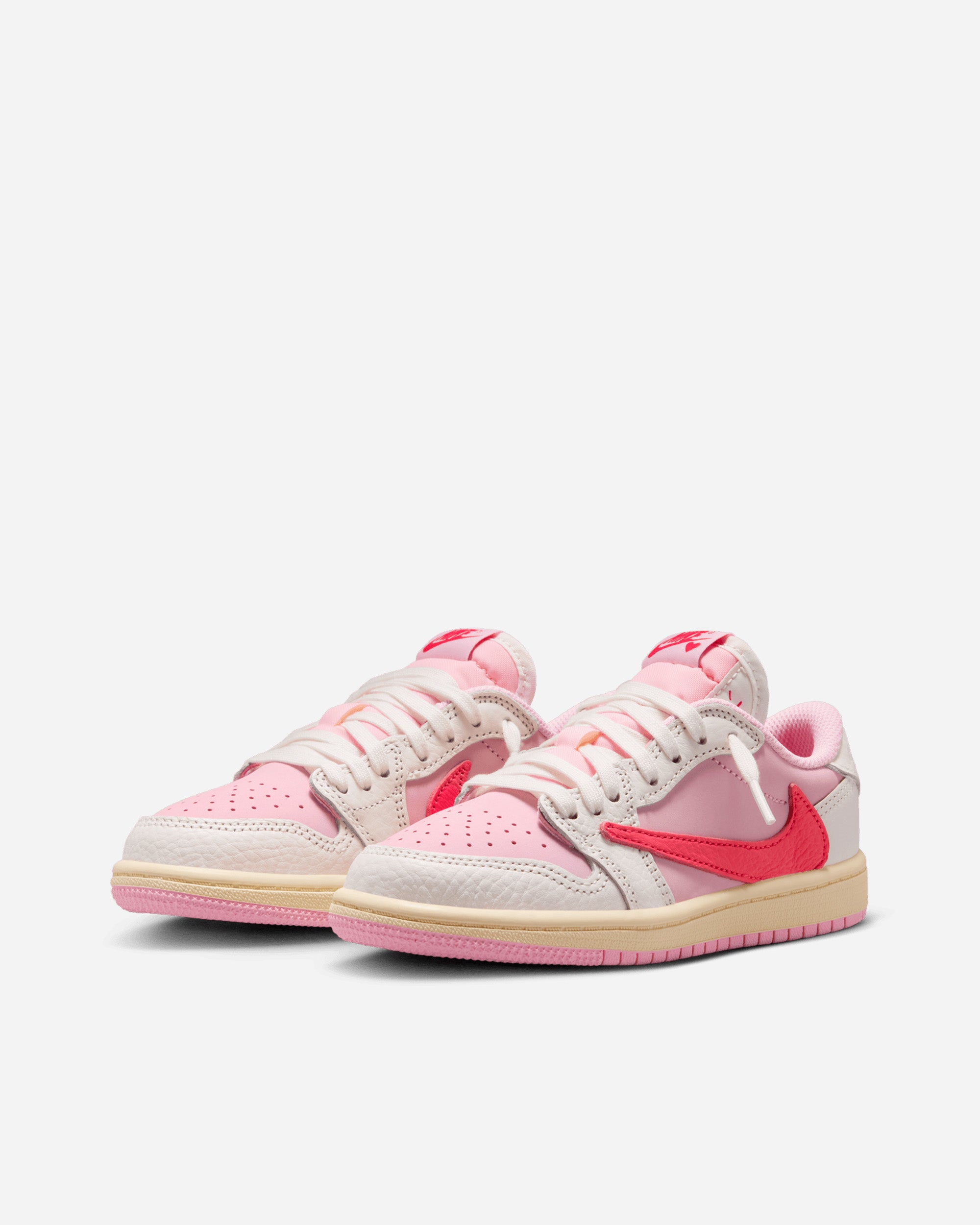 Jordan Brand Jordan Brand x Travis Scott Air Jordan 1 Low OG "Tropical Pink" (kids) SAIL/TROPICAL PINK-SHY PINK-MUSLIN IQ7605-101