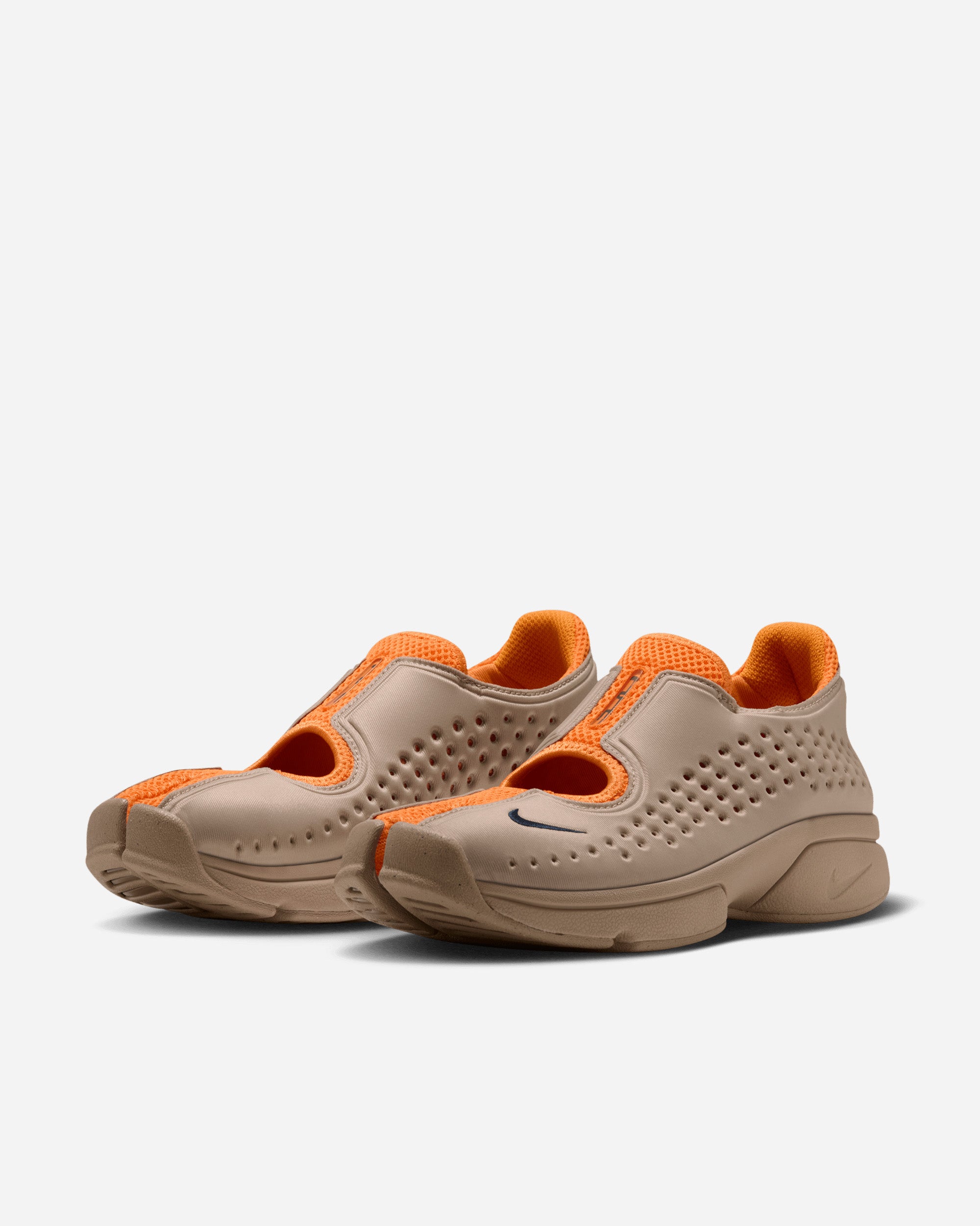 Nike Nike Rift 2 YUKON TAN/VIVID ORANGE-COLLEGE NAVY IQ8006-201