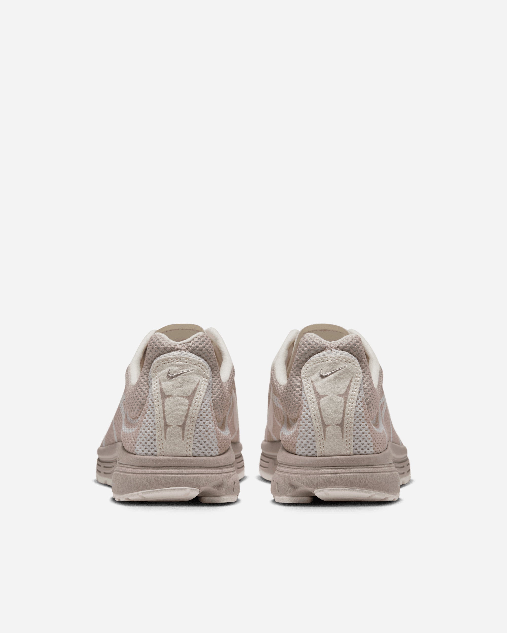 Nike Zoom Streak 3 CREAM II/SAIL IQ8020-200