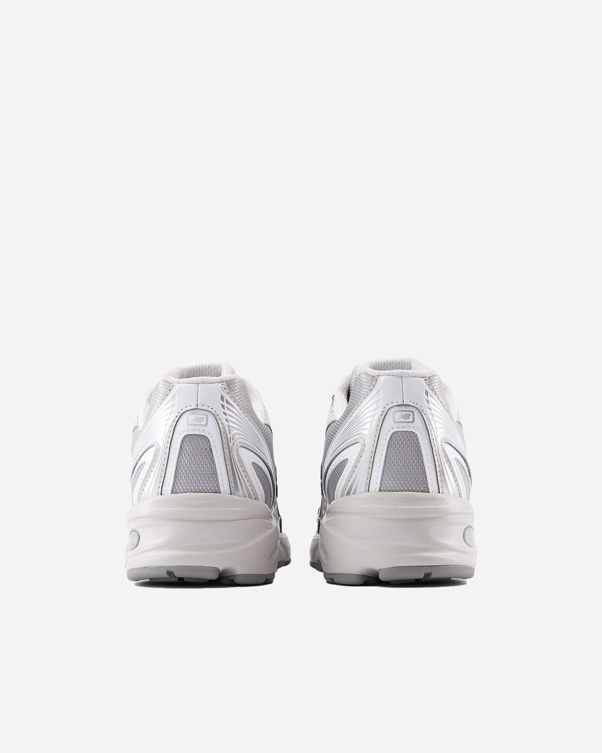 New Balance 740 METALLIC SILVER U7405I7