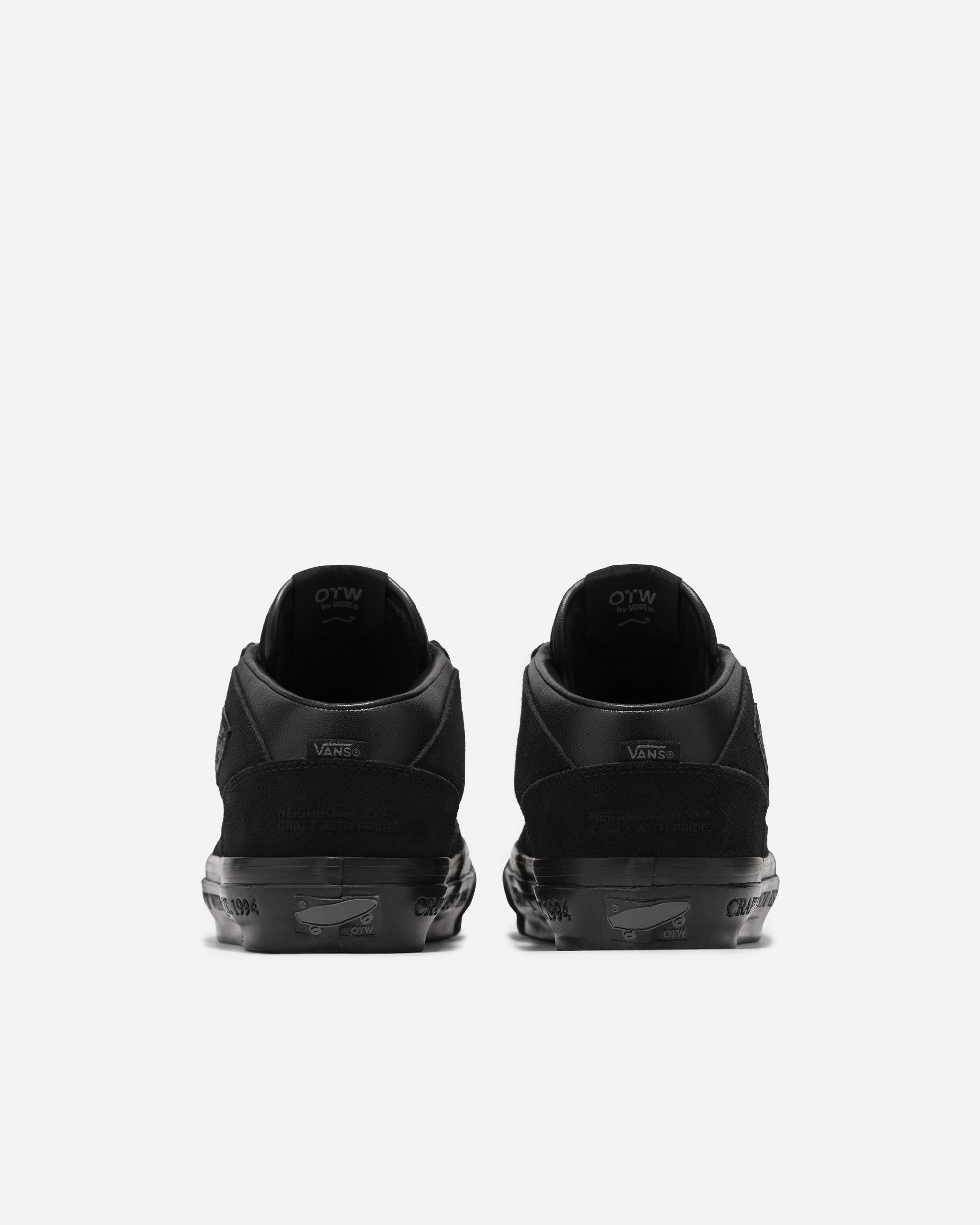 VANS Vans x Neighborhood Half Cab 33 Black VN000EFYBLA1