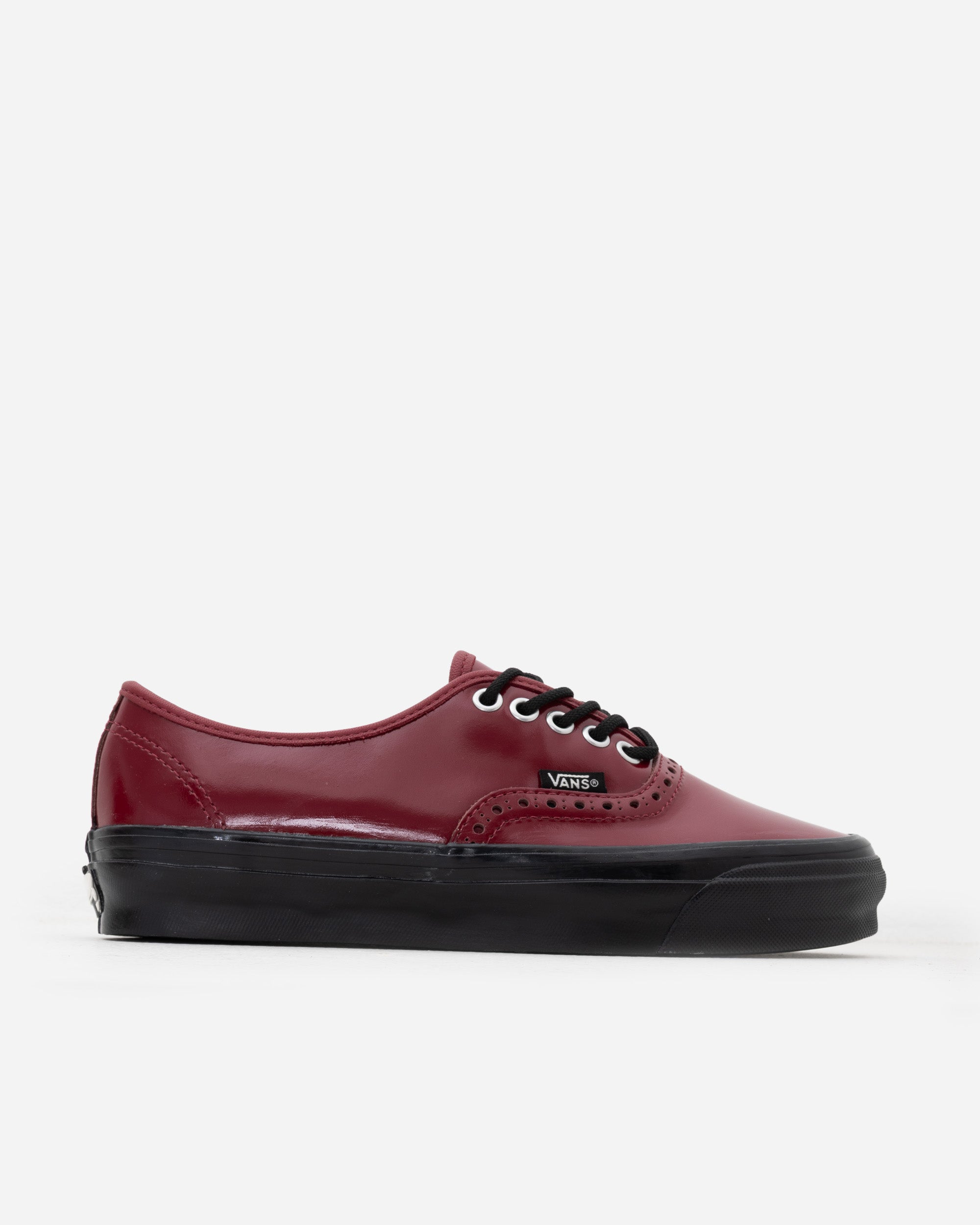 OTW Authentic 44 Siped Vibram Gloss Leather