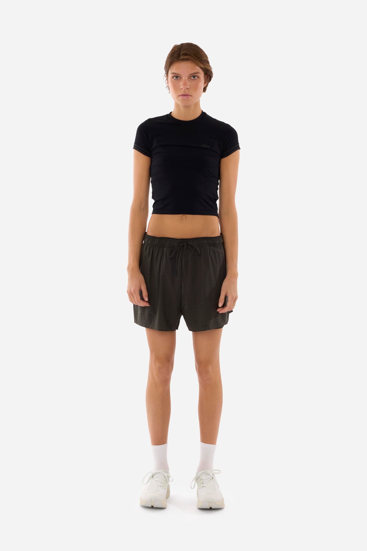NikeSKIMS NikeSKIMS Naia Seamless Cropped Crewneck NSKM OBSIDIAN IU2212-054