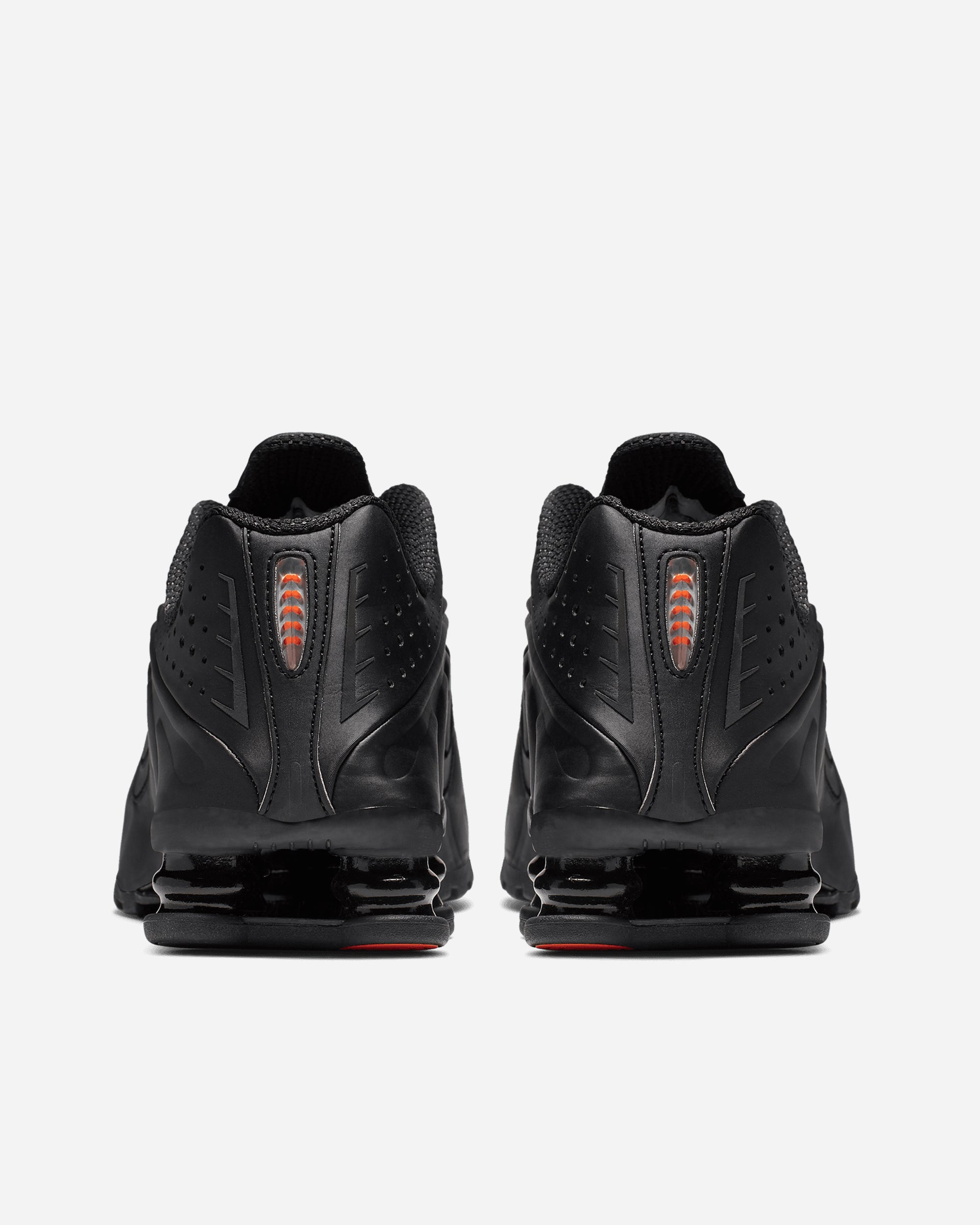 Nike Shox R4 BLACK/BLACK-BLACK-MAX ORANGE AR3565-004