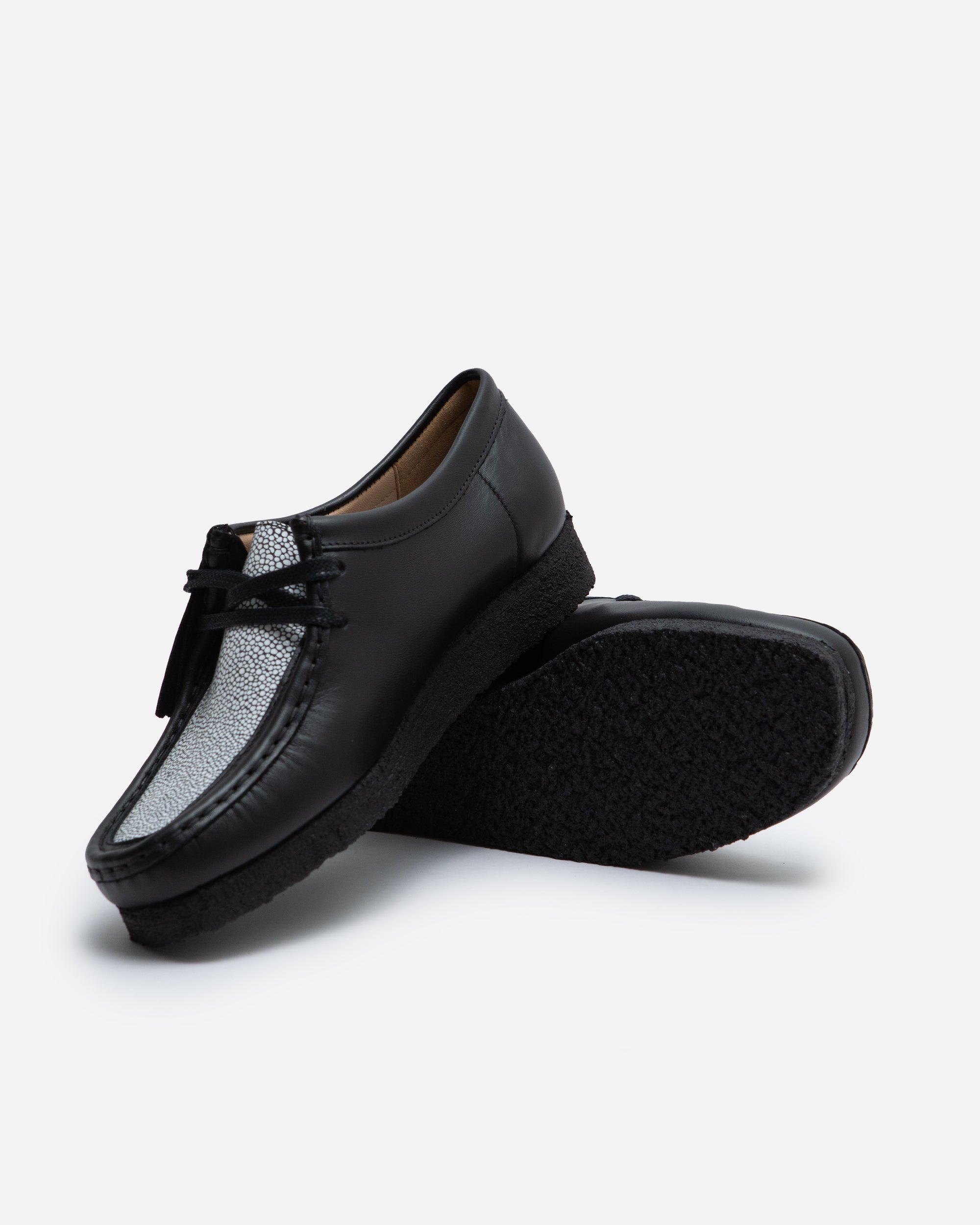 Clarks Originals Clarks x Maha Wallabee Black/White CL26180300