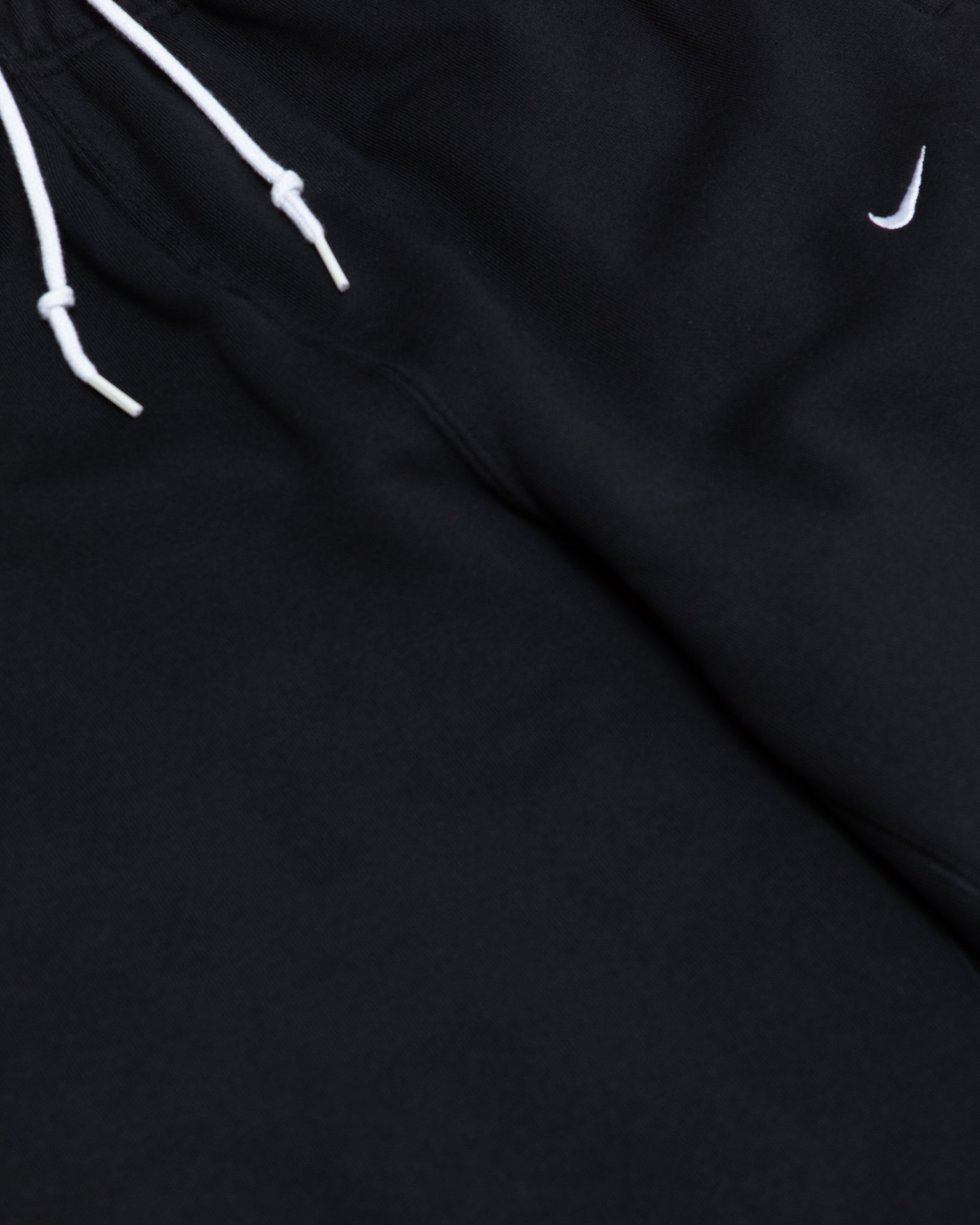 Nike Solo Swoosh Open-Hem Fleece Pants BLACK/WHITE FN3342-010