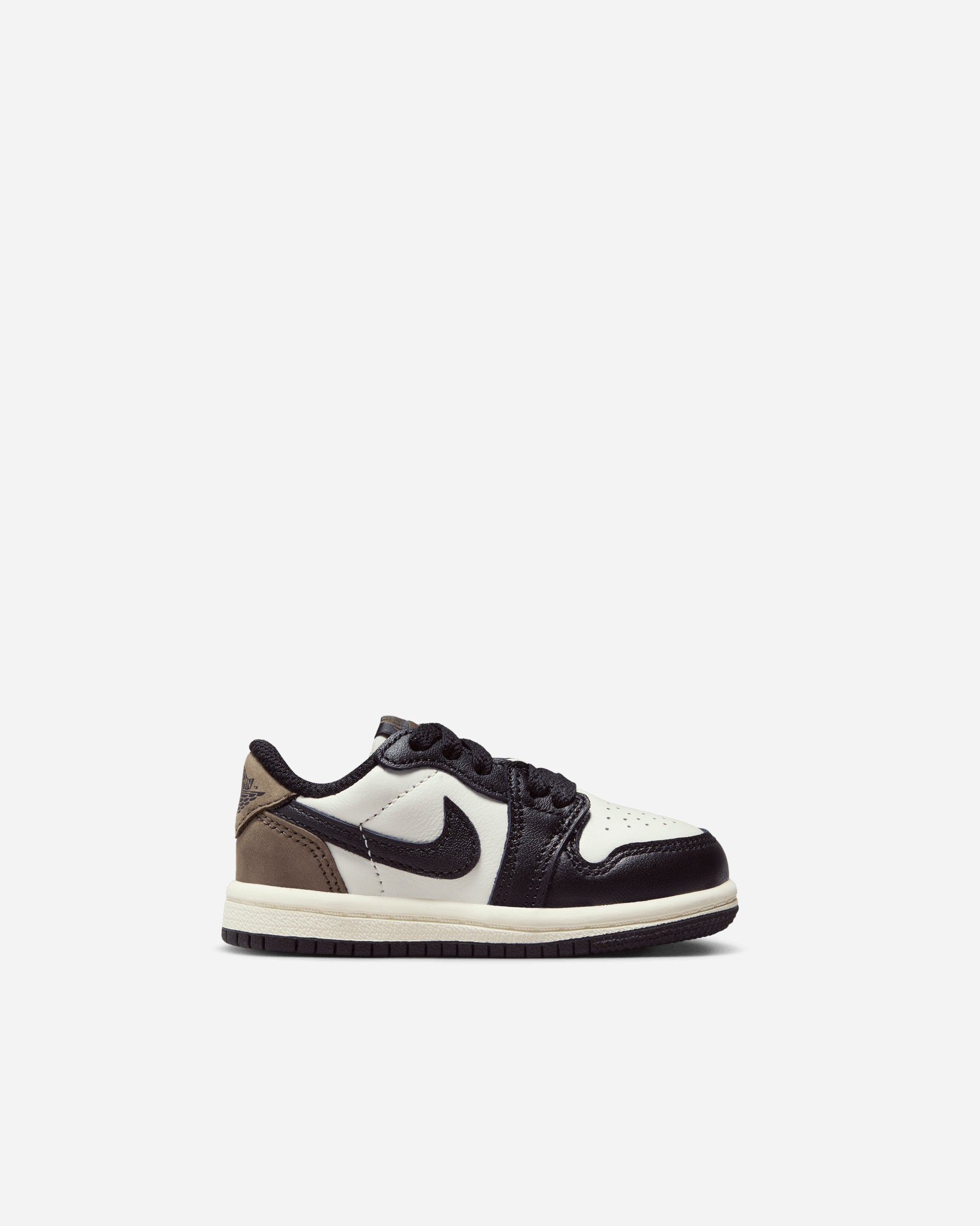 Jordan 1 Retro Low 