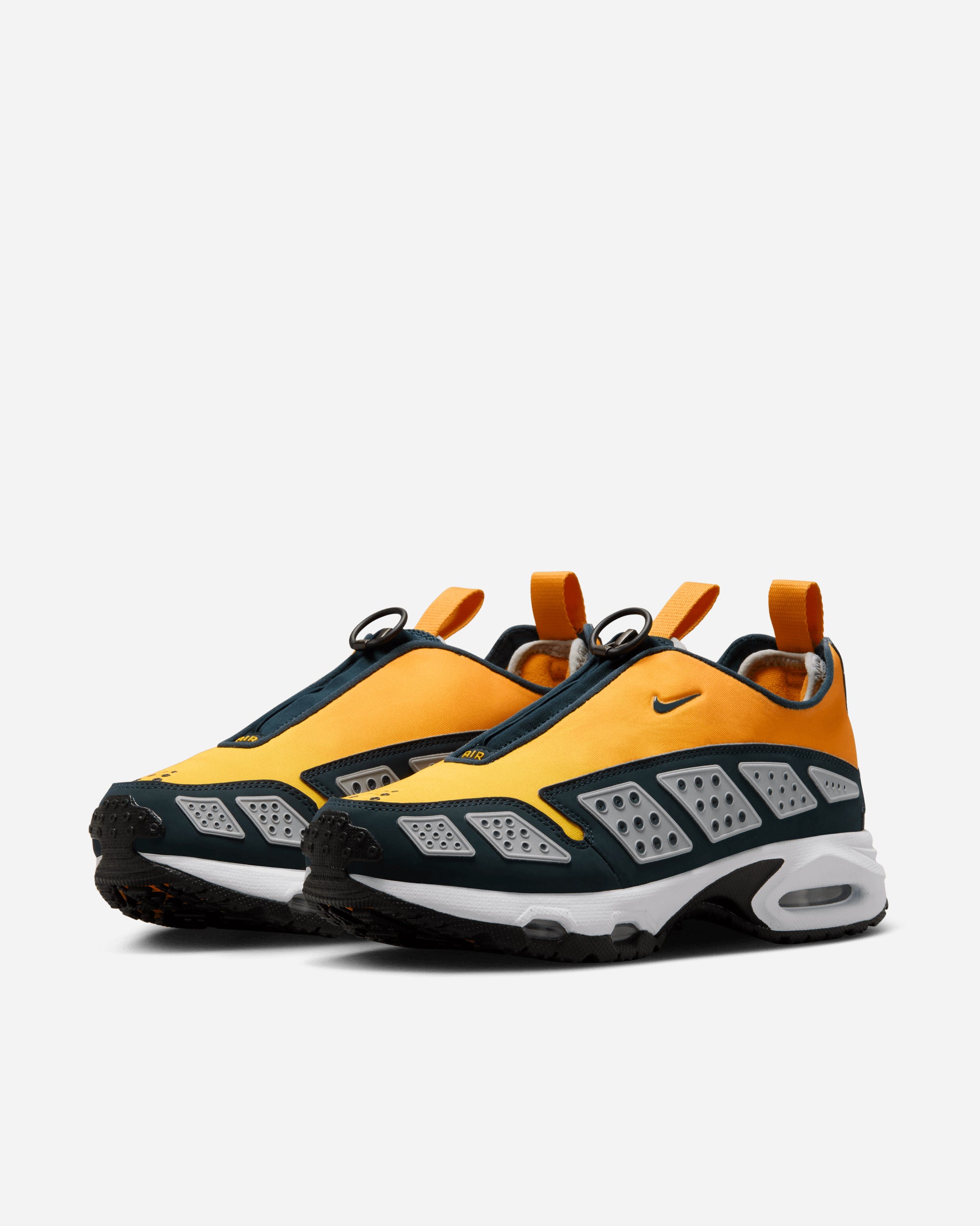 Nike Air Max SNDR CANYON GOLD/DEEP OCEAN-LT SMOK HJ8080-700