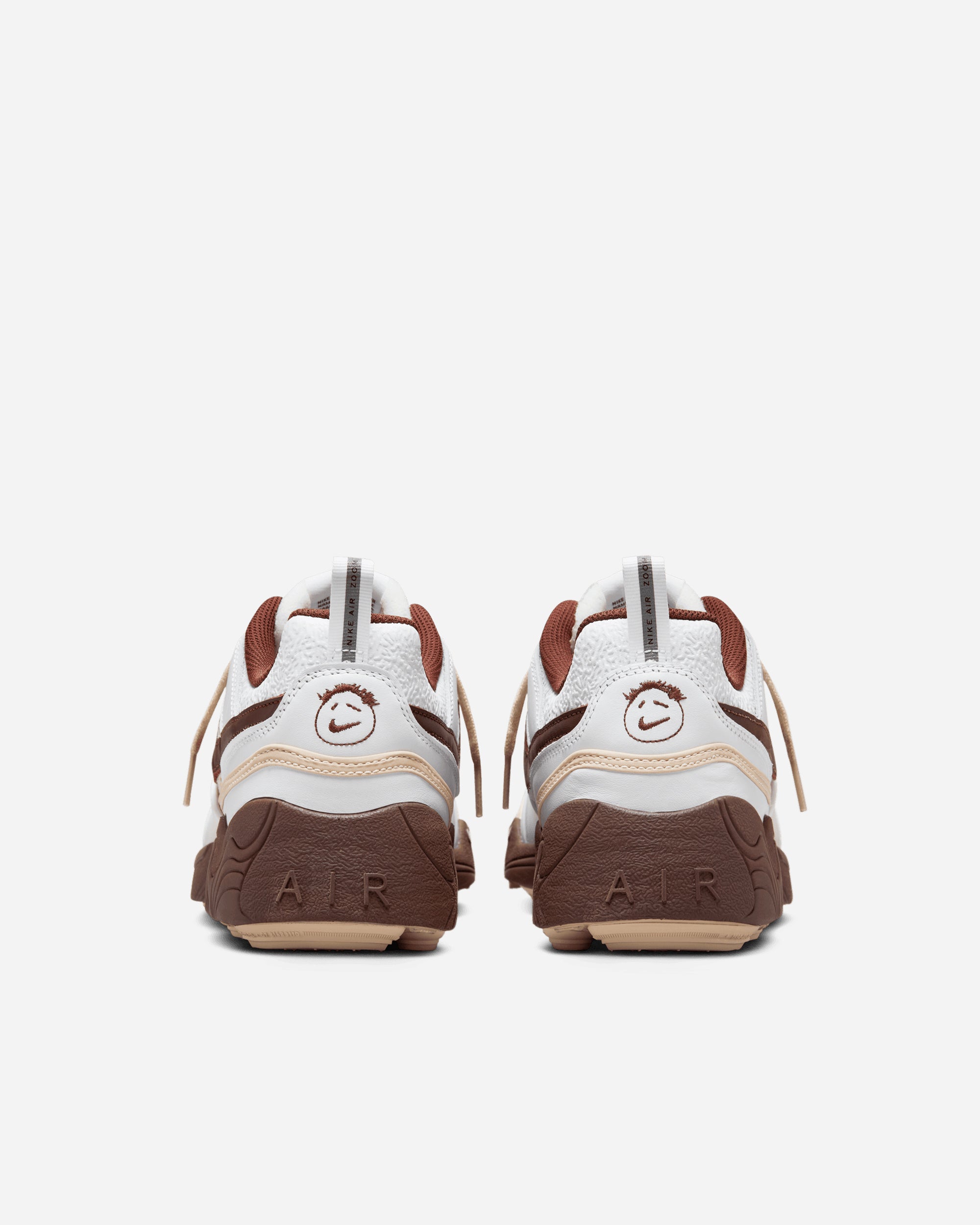 Nike Nike x Travis Scott zoom Field Jaxx "Light Chocolate" WHITE/LT CHOCOLATE HQ3073-100