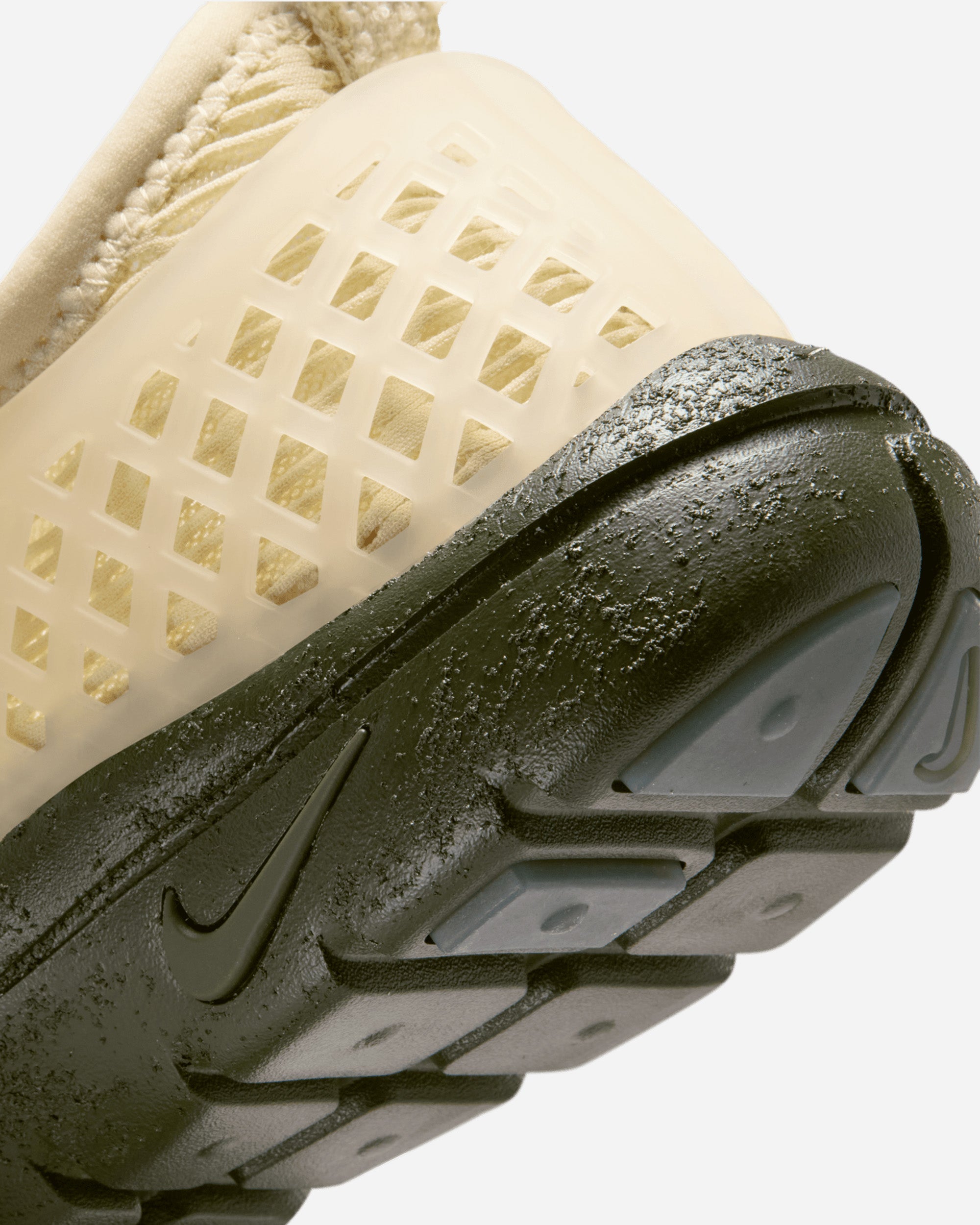 Nike Rejuven8 Run SEQUOIA/SEQUOIA-LT KHAKI IQ0310-355