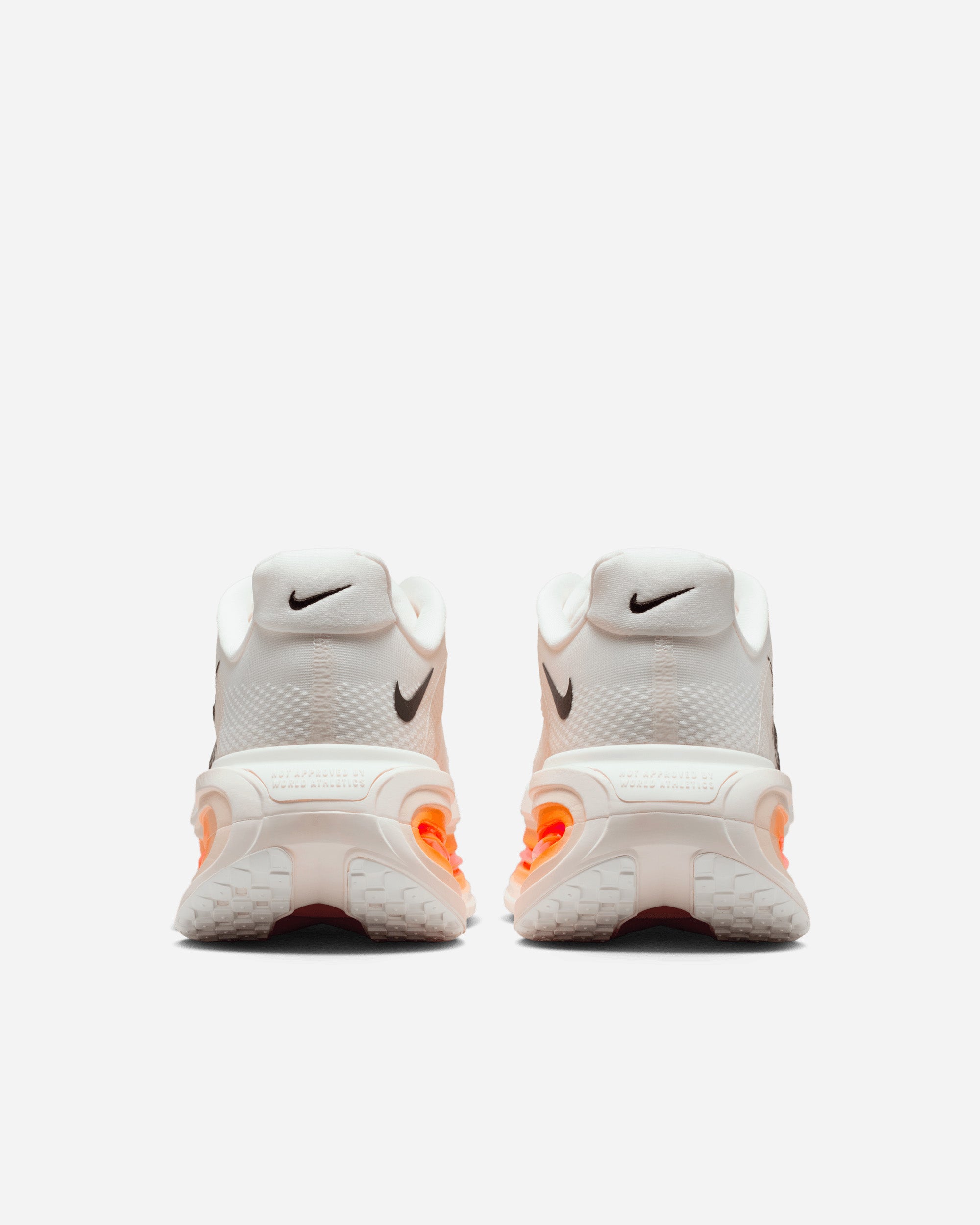 Nike Vomero Premium SAIL/BLACK-COCONUT MILK IQ4035-100