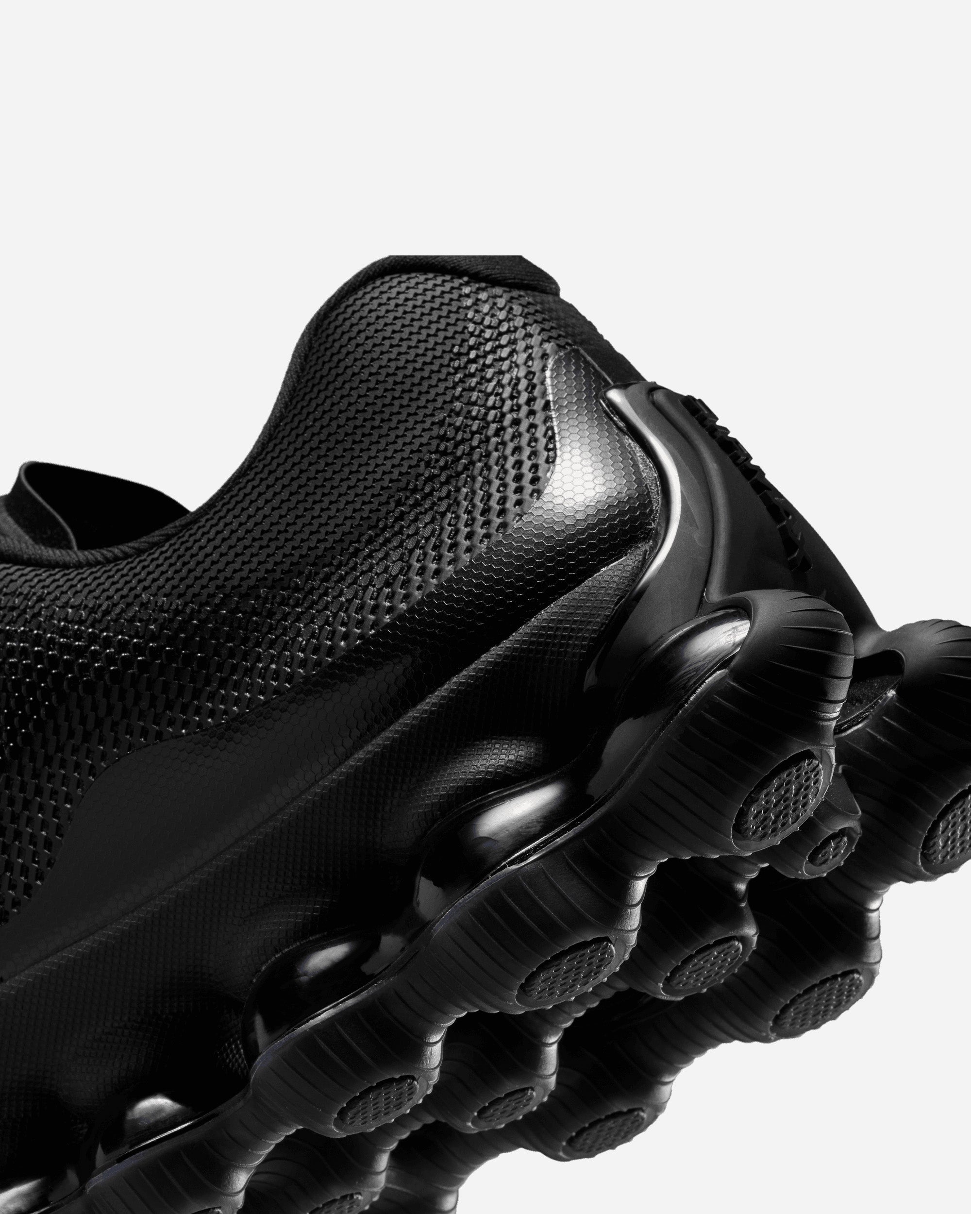 Nike Air Liquid Max BLACK/BLACK-BLACK-CLEAR IQ7634-003