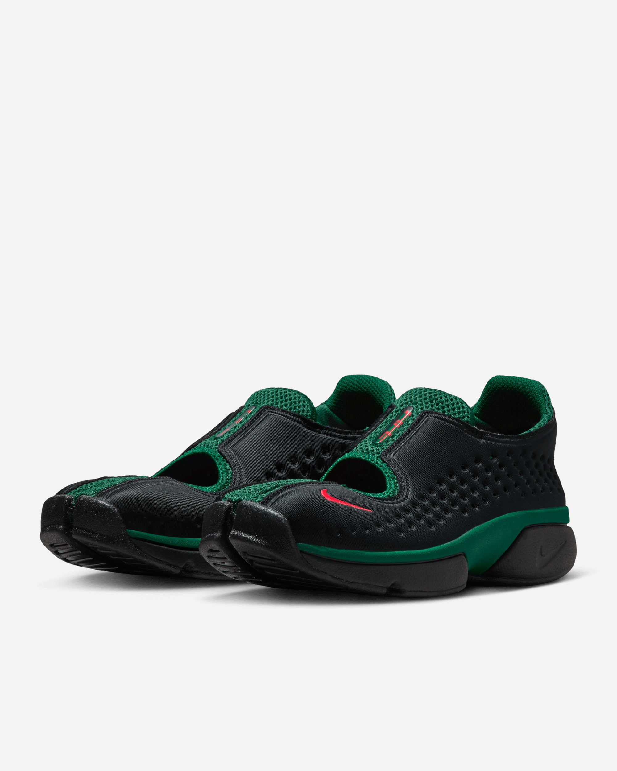 Nike Nike Rift II SP BLACK/FIRE RED-TM DARK GREEN IQ8006-002