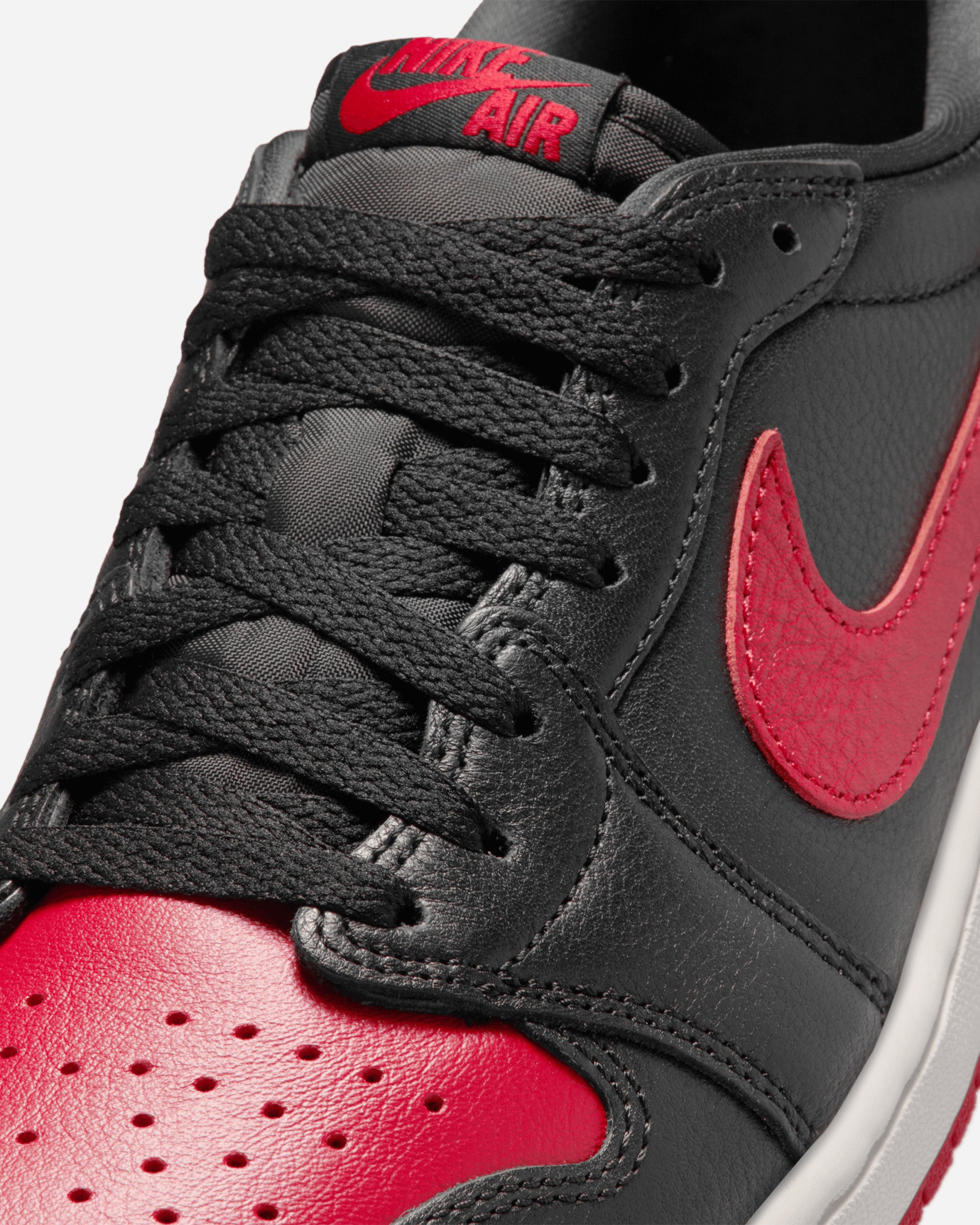 Jordan Brand Jordan 1 Retro Low OG “Banned” BLACK/BLACK-VARSITY 