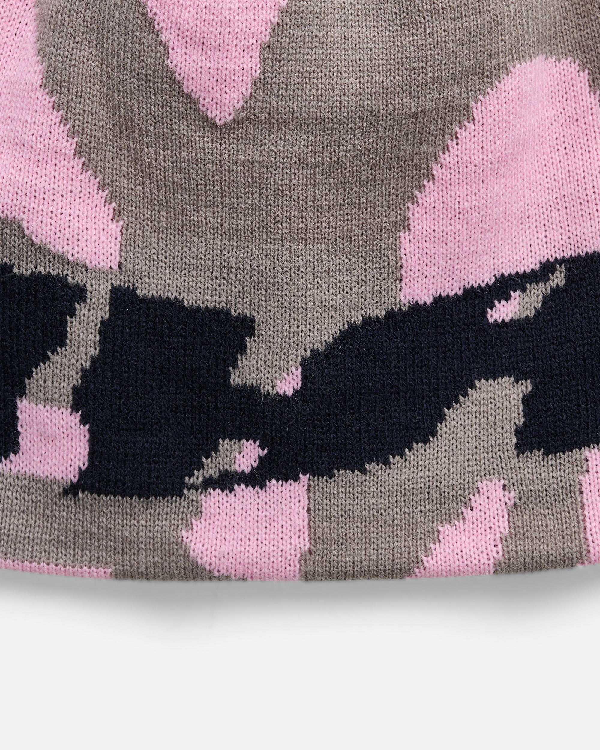 ALIS Ecca Beanie Pink 58-04-35