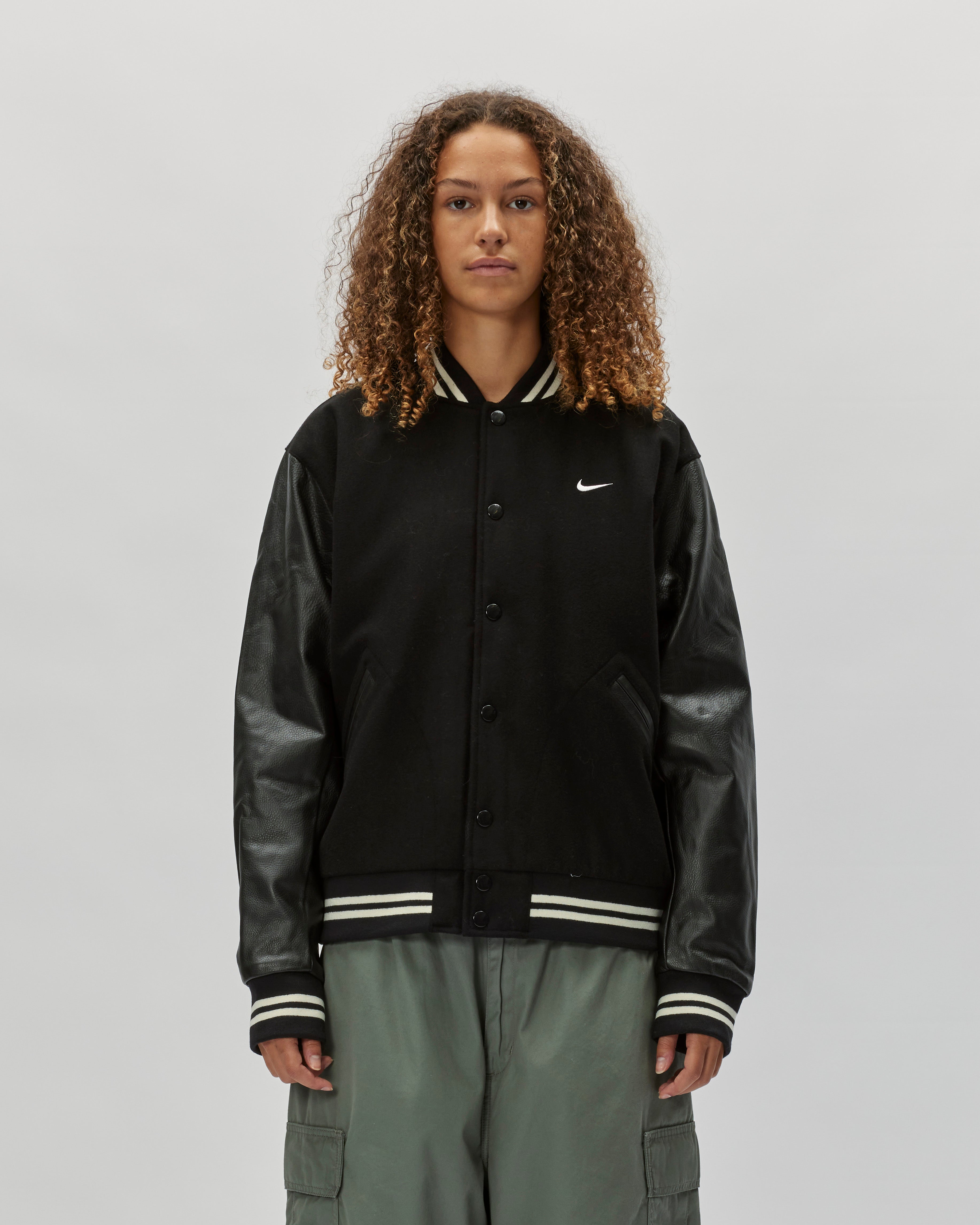 Nike Varsity Jacket BLACK/WHITE FD7845-010