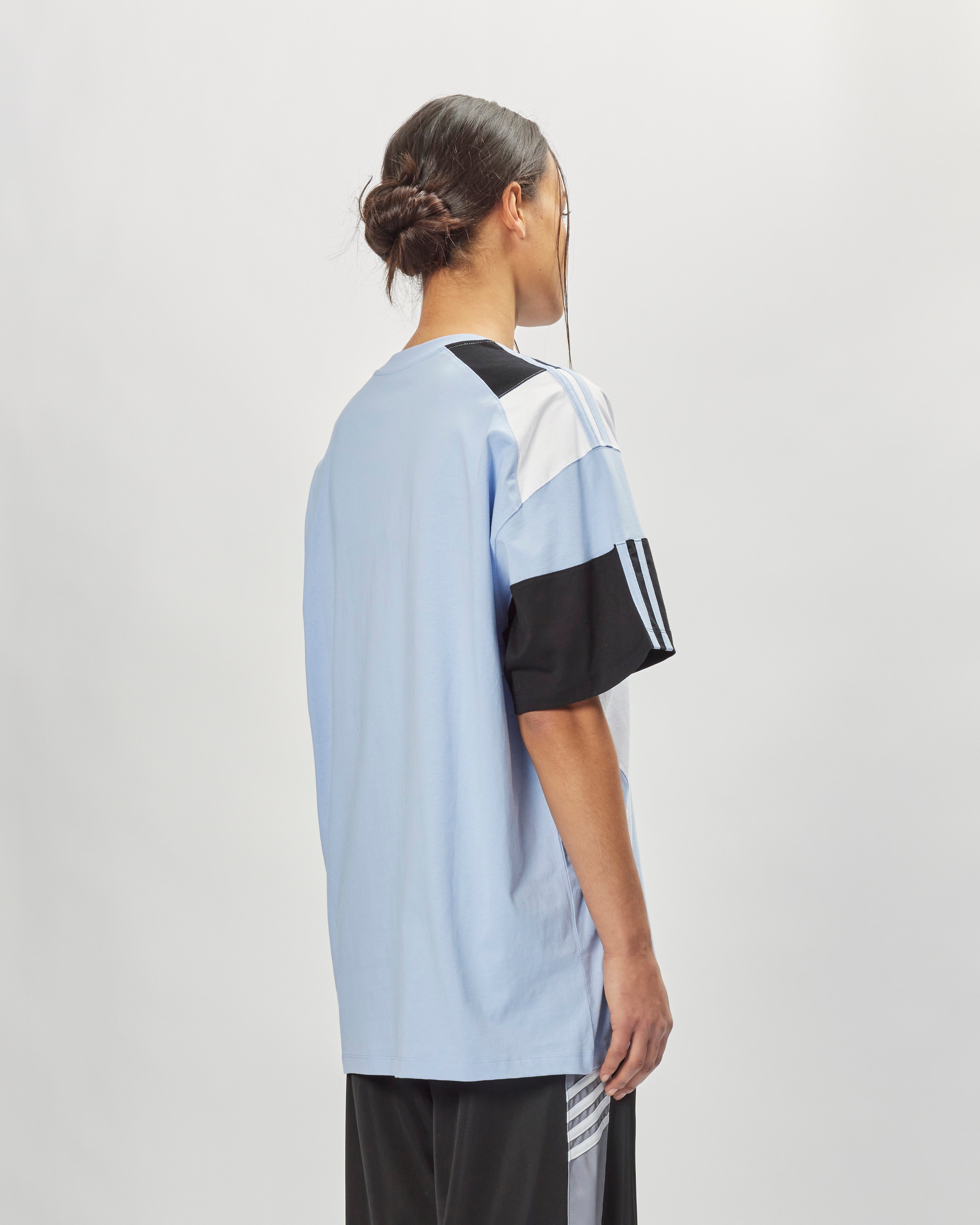 Martine Rose Oversized Panelled T-shirt BLUE / WHITE / BLACK CMRSS24630