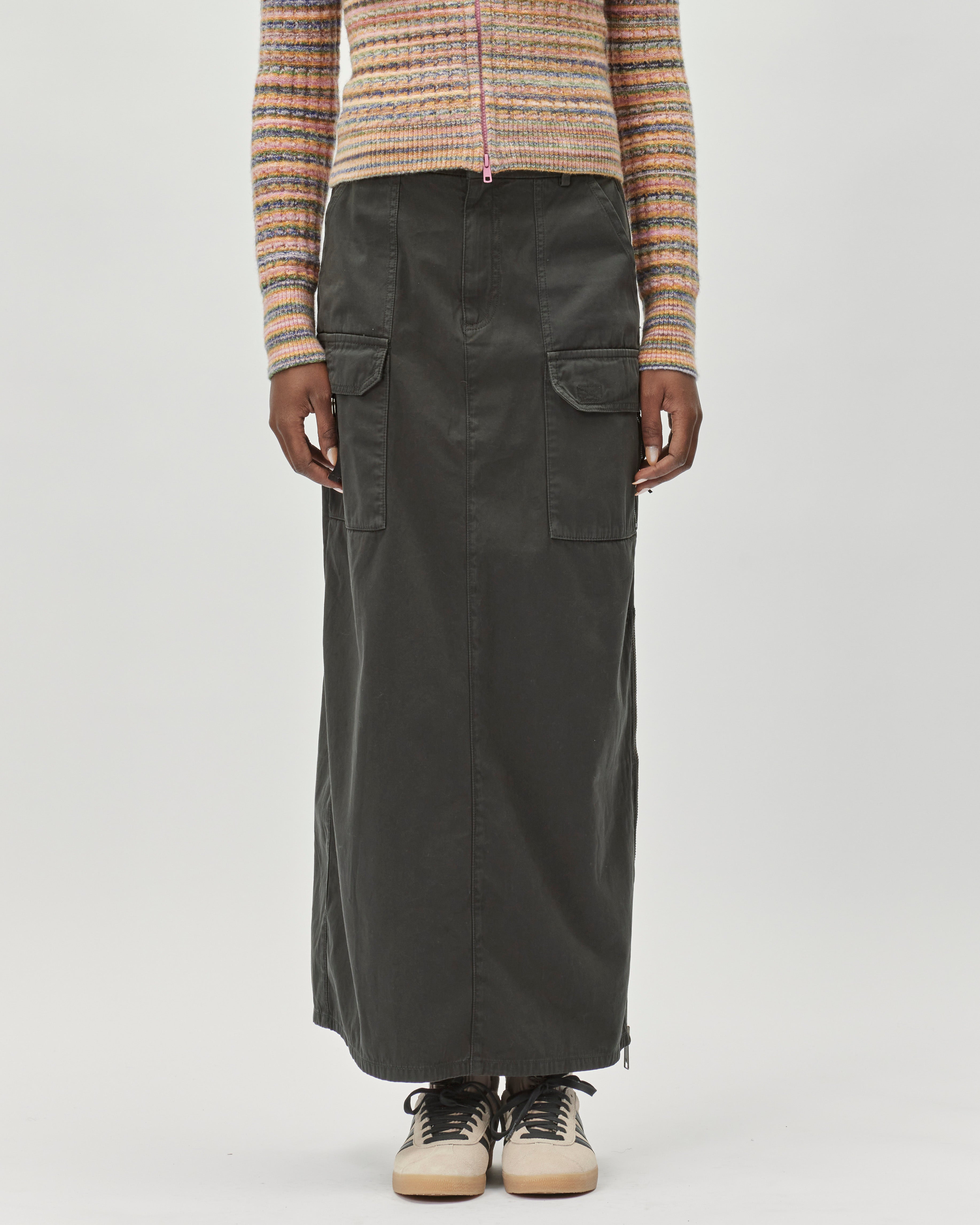 Oval Square Arrow Maxi Skirt Black  20582-8001