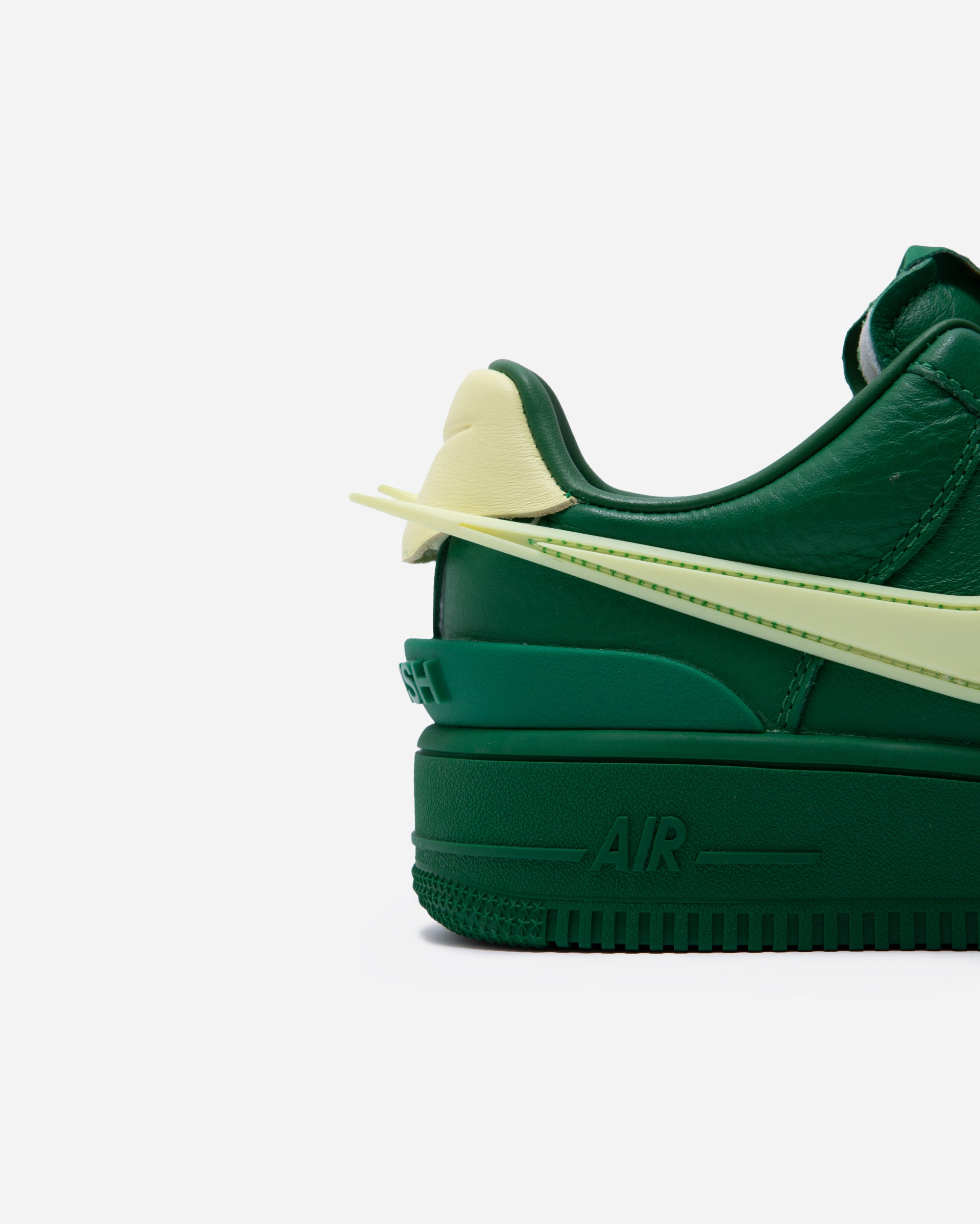 Nike Nike x AMBUSH Air Force 1 Low Pine Green/Citron Tint DV3464-300