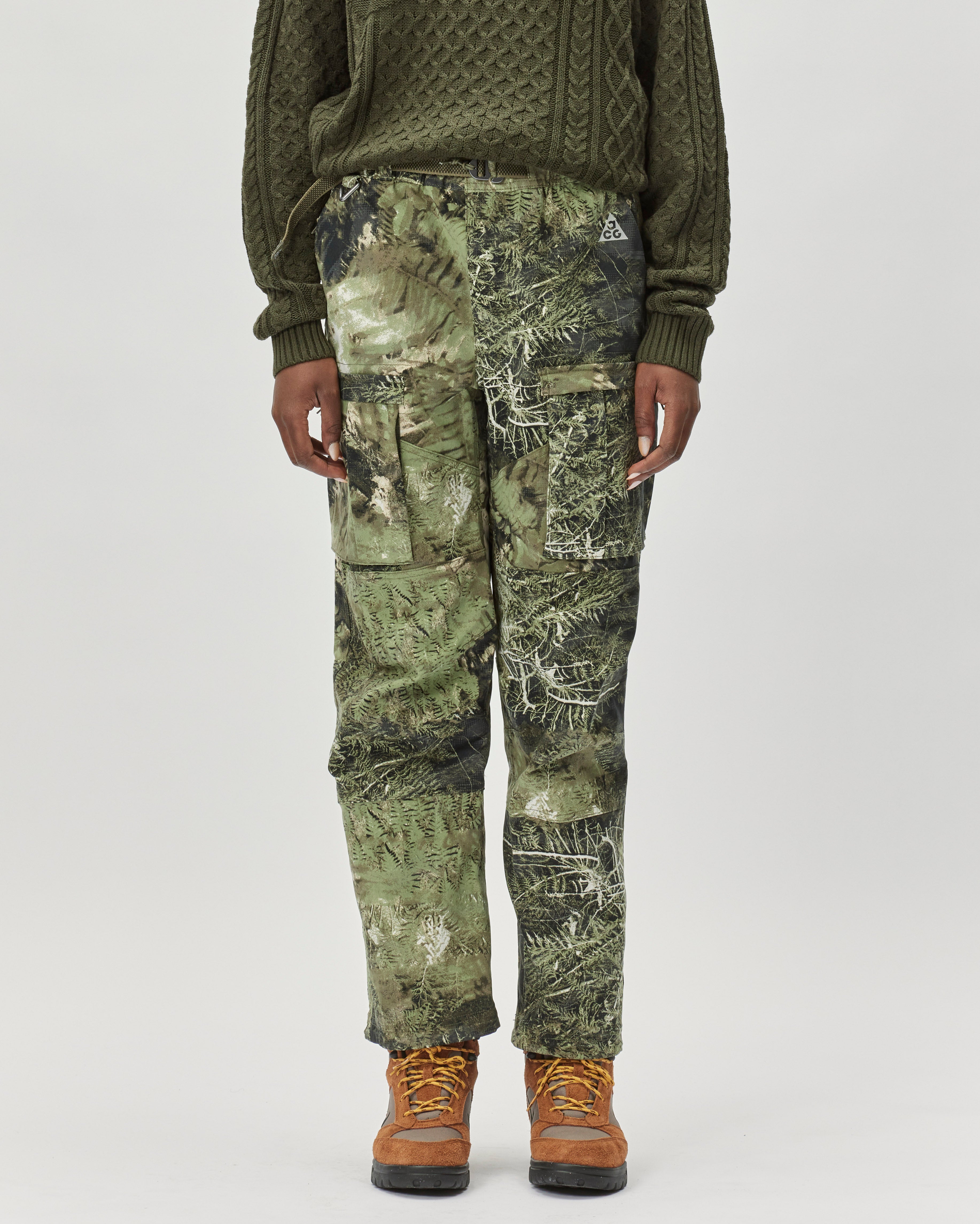 Nike ACG 'Smith Summit' Men's Allover Print Cargo Pants OIL GREEN/MEDIUM OLIVE/REFLECT FB8199-386