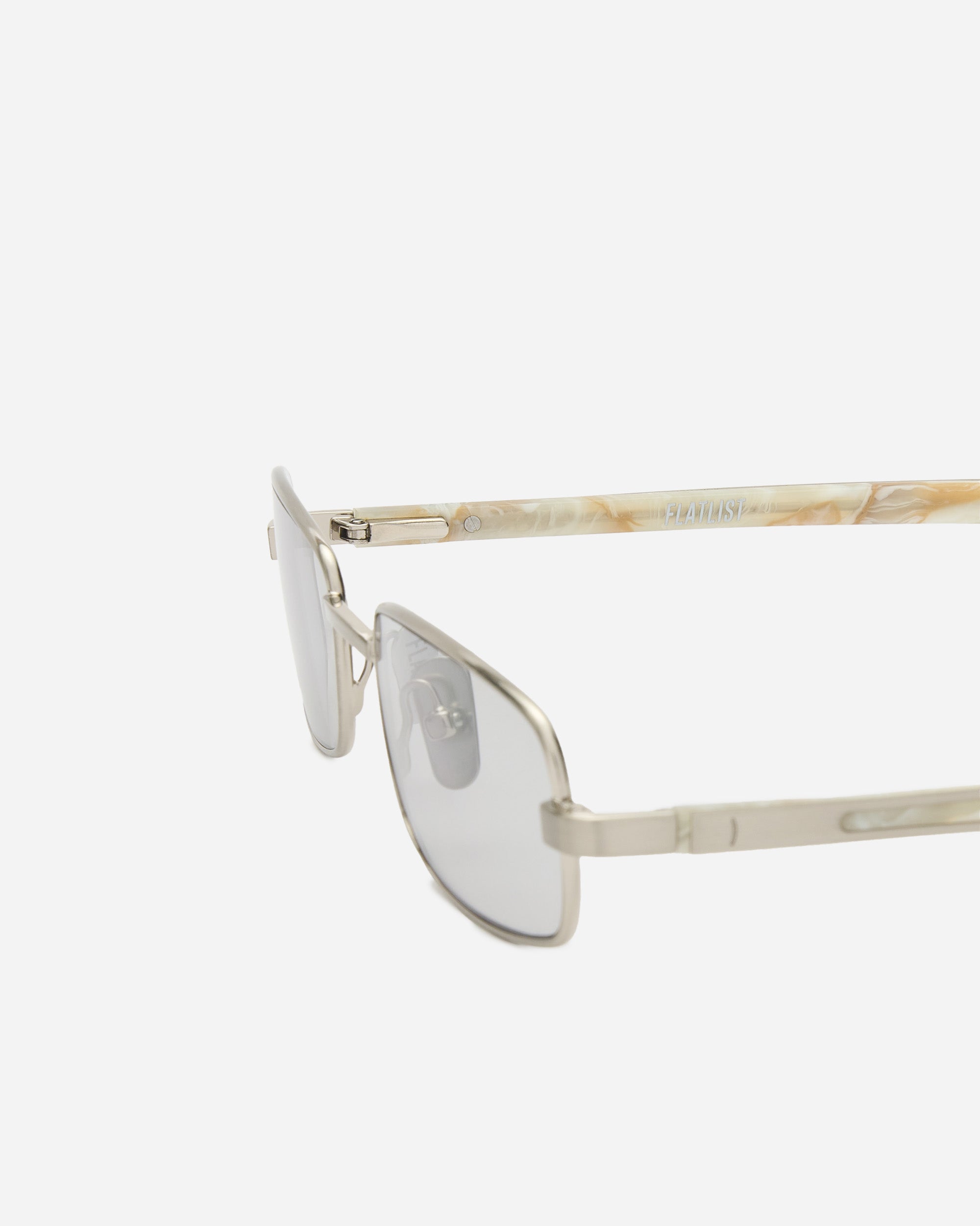 FLATLIST Sting  Silver/Light Grey Lens 01-069-M06-01
